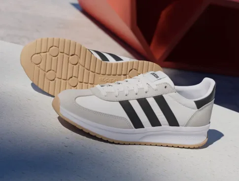 ZAPATILLA ADIDAS RUN 70 S 2.0 IH8584 TALLA 41.5 COLOR BLANCO
