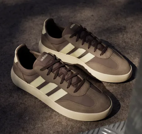 ZAPATILLA ADIDAS BARREDA DECODE JR3519 TALLAS 42.5