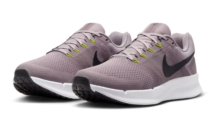ZAPATILLA NIKE RUN SWIFT 3 DR2698 200 TALLA 36 UVA