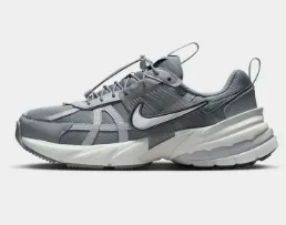 ZAPATILLA NIKE V2K RUN IH0388 002 TALLA 38 GRIS PLATEADO