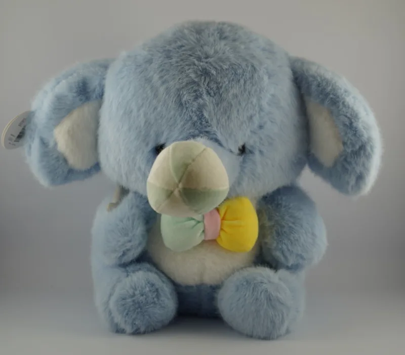 PELUCHE ELEFANTE CON PELOTA