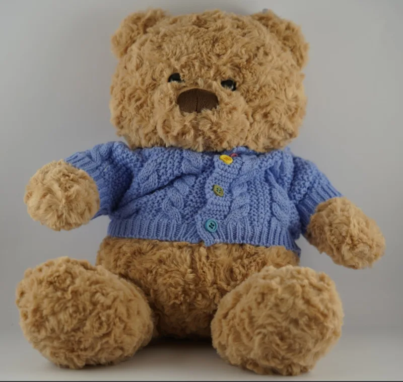 PELUCHE OSO CON CHALECO TEJIDO