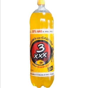 3 XXX MARACUYA VODKA RON 1.8L